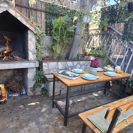 Old Town Sole Apartment *