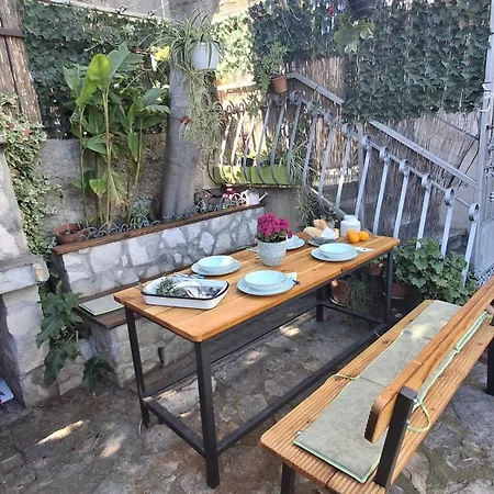 Апартаменты Old Town Sole Mediterranean Garden *