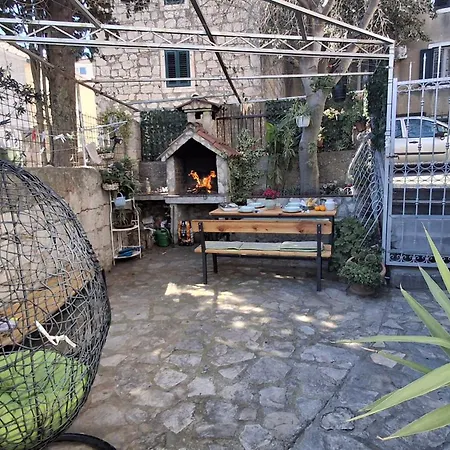 Old Town Sole Mediterranean Garden Апартаменты Сплит