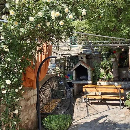 Διαμέρισμα Old Town Sole